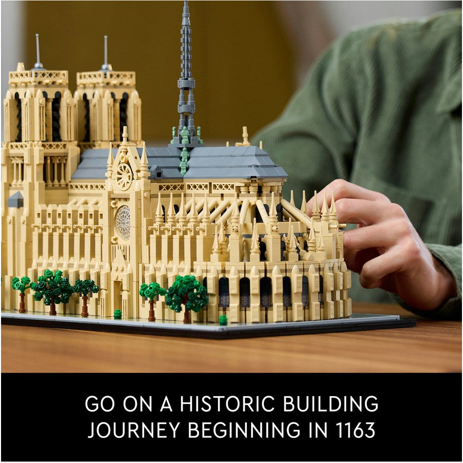 LEGO Architecture Notre-Dame de Paris Set 21061